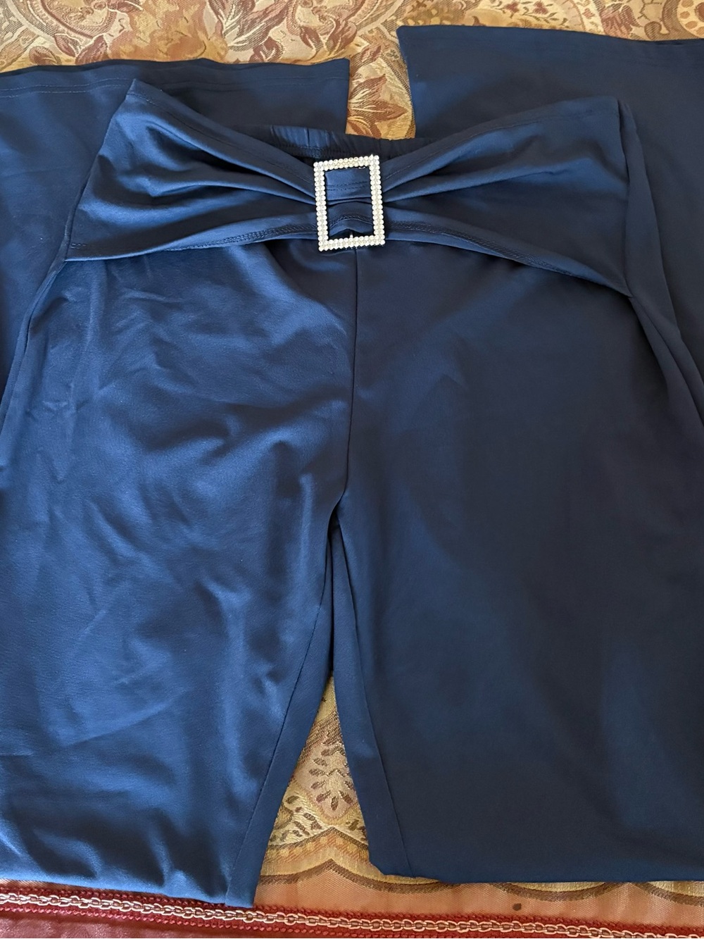 Ladies pants size L